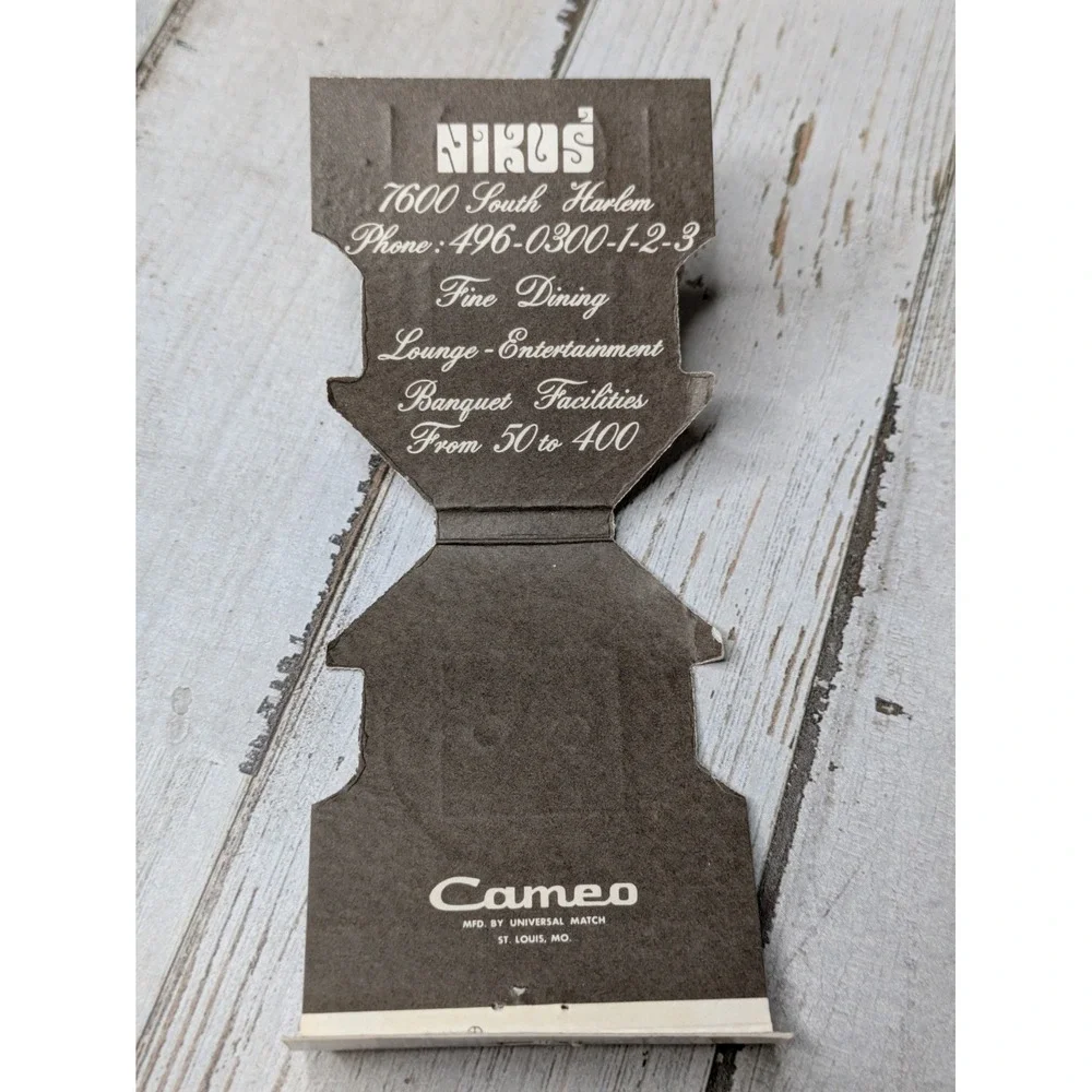 Vintage Matchbook Cover Niko's Fine Dining Restaurant Banquet‎ Die Cut 30 Strike